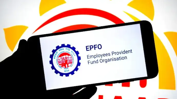 EPFO Wage Ceiling Hike to Rs 25,000 Put on Hold: Why the Government Delayed the Proposal