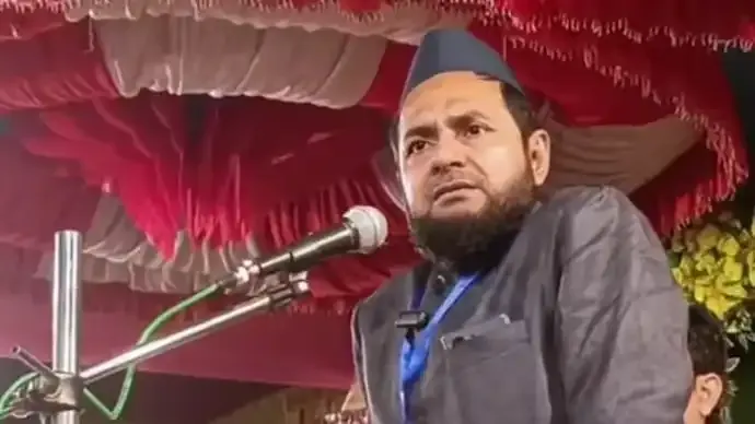 UP Cleric Sparks Row After Claiming Lord Krishna Was Muslim and Offered Namaz