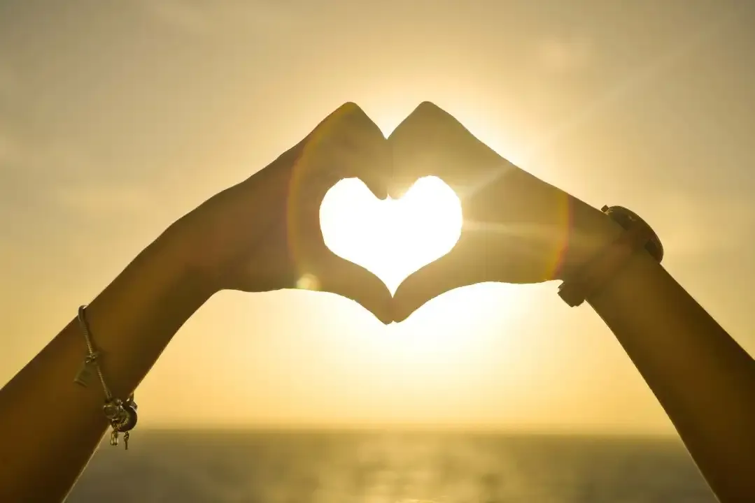 Love Horoscope Today, July 17, 2026: Pisces to Enjoy Meaningful Conversations, Check All Zodiac Signs