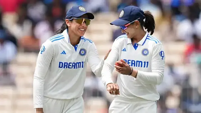 Is Smriti Mandhana Ready to Lead India? Coach Backs Vice-Captain as Harmanpreet Kaur's Successor