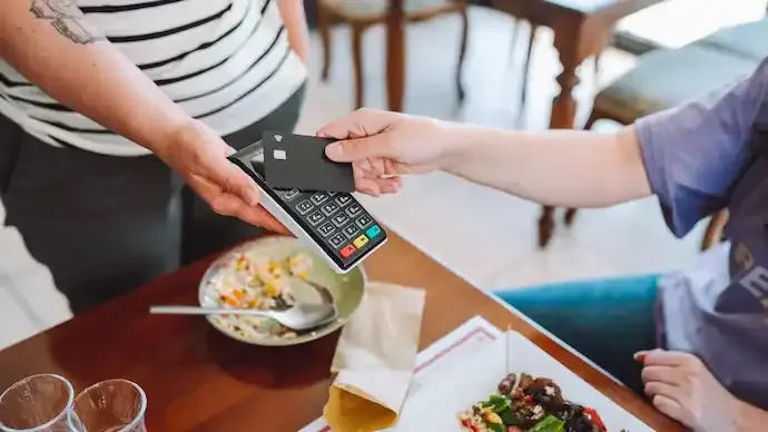 Government Cracks Down on Mandatory Service Charges: What It Means for Restaurant Diners