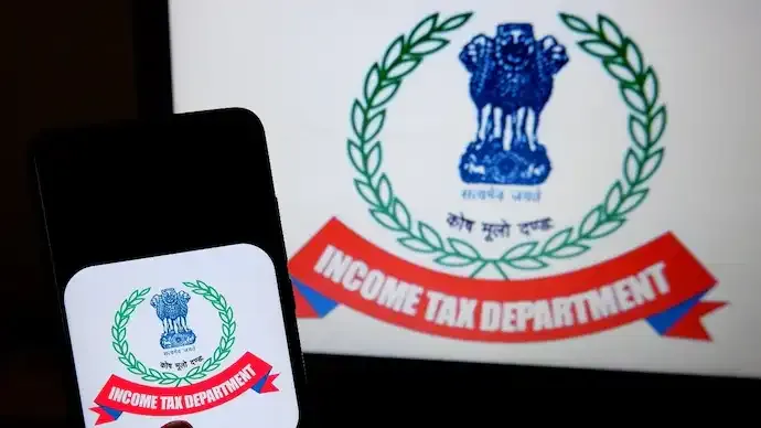 Why Your Foreign Bank Accounts and Overseas Investments Are Showing in AIS Before ITR Filing