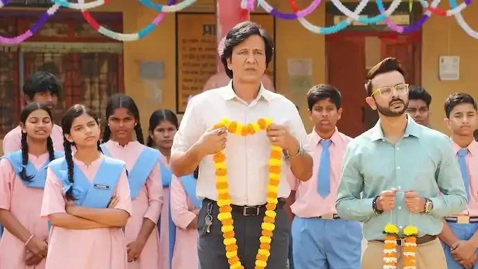 Adarsh Baal Vidyalaya Review: A Heartwarming Drama That Highlights the Real Challenges of India's Education System