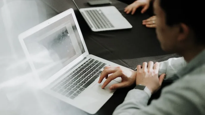 Students using a custom AI tutor during a Harvard physics learning experiment