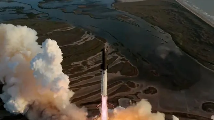 SpaceX Starship Super Heavy launches from Starbase in Texas for its 14th flight test