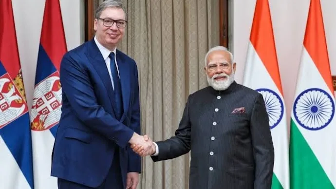 Former Serbian President Aleksandar Vucic and Prime Minister Narendra Modi