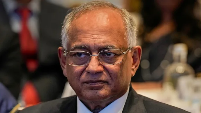 Venu Srinivasan amid a reported TVS family succession dispute over asset ownership and the division of family wealth.