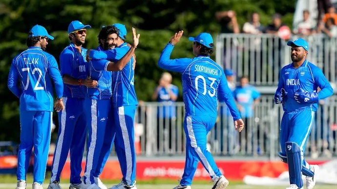 India players celebrate after defeating Sri Lanka in the Asian Games cricket semifinal